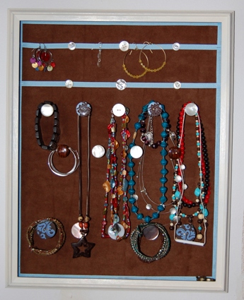 How to Make a DIY Jewelry Display out of Cheap Thrift Store Frames