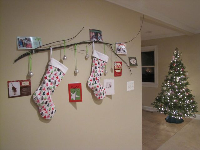 http://theborrowedabode.com/wp-content/uploads/2010/12/Holiday-Stocking-Card-Branch.jpg