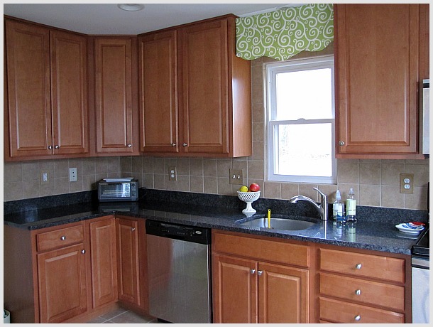 Kitchen Storage} How to hide a dish rack - The Borrowed AbodeThe Borrowed  Abode