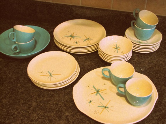 Mid century modern dishes hotsell