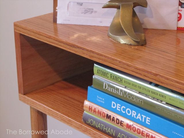 Mid-Century Modern Sofa Table Detail