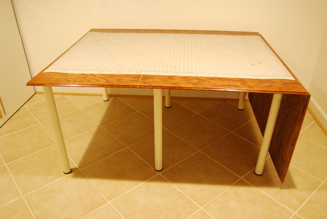 Drop leaf deals cutting table