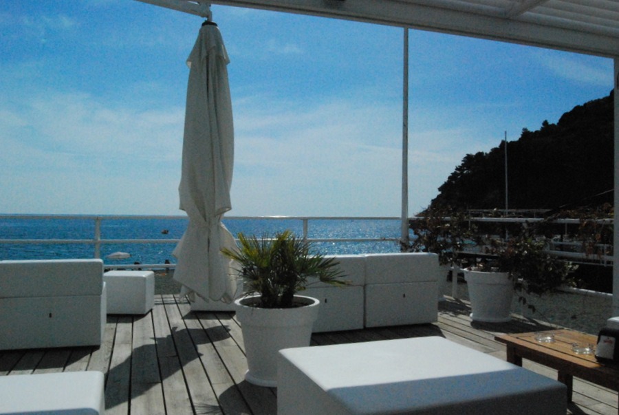 2016 Italy Bonassola Liguria Riviera Oceanfront Beach Club Lounge