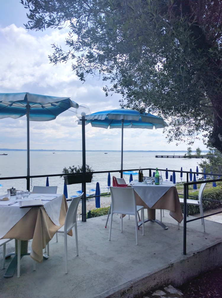 Italy Garda Sirmione Lakeside Dining Lido delle Bionde 750px